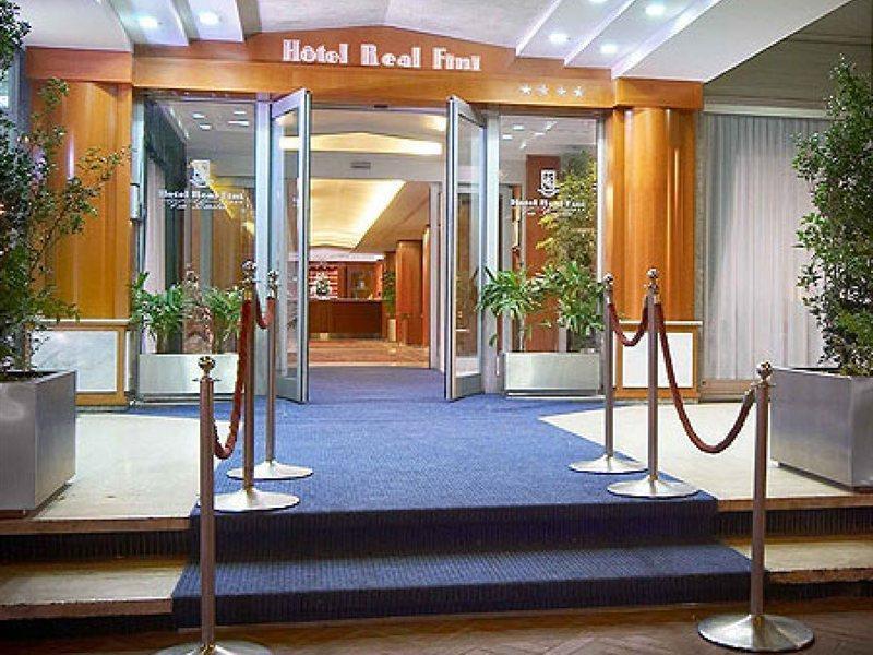 บีแอนด์บี โฮเต็ล โมเดนา Hotel โมดินา ภายนอก รูปภาพ